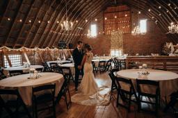 Top 10 Unique Wedding Venues: From Historic Homes to National Parks