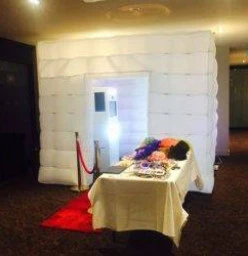Photo Booth at Cheap Price  in Melbourne Cranbourne East Photo Booth Hire